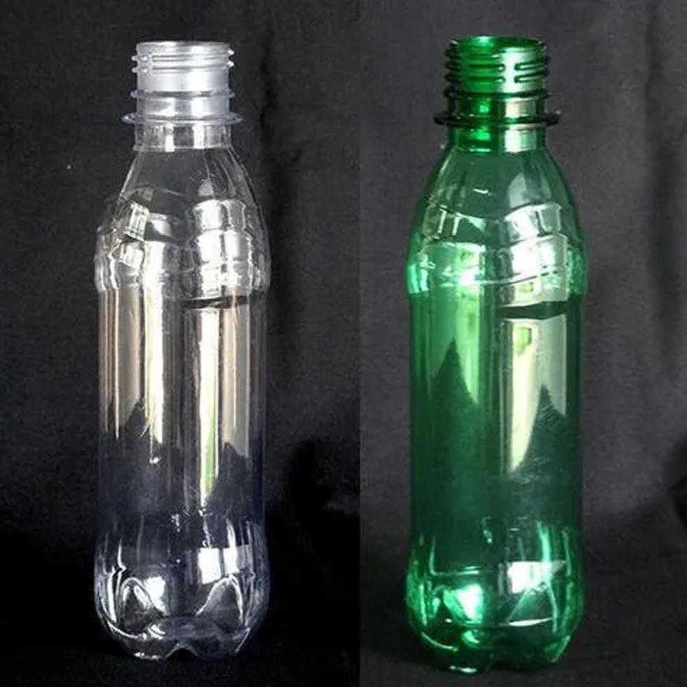 Pet Soft Drinks Bottles Image