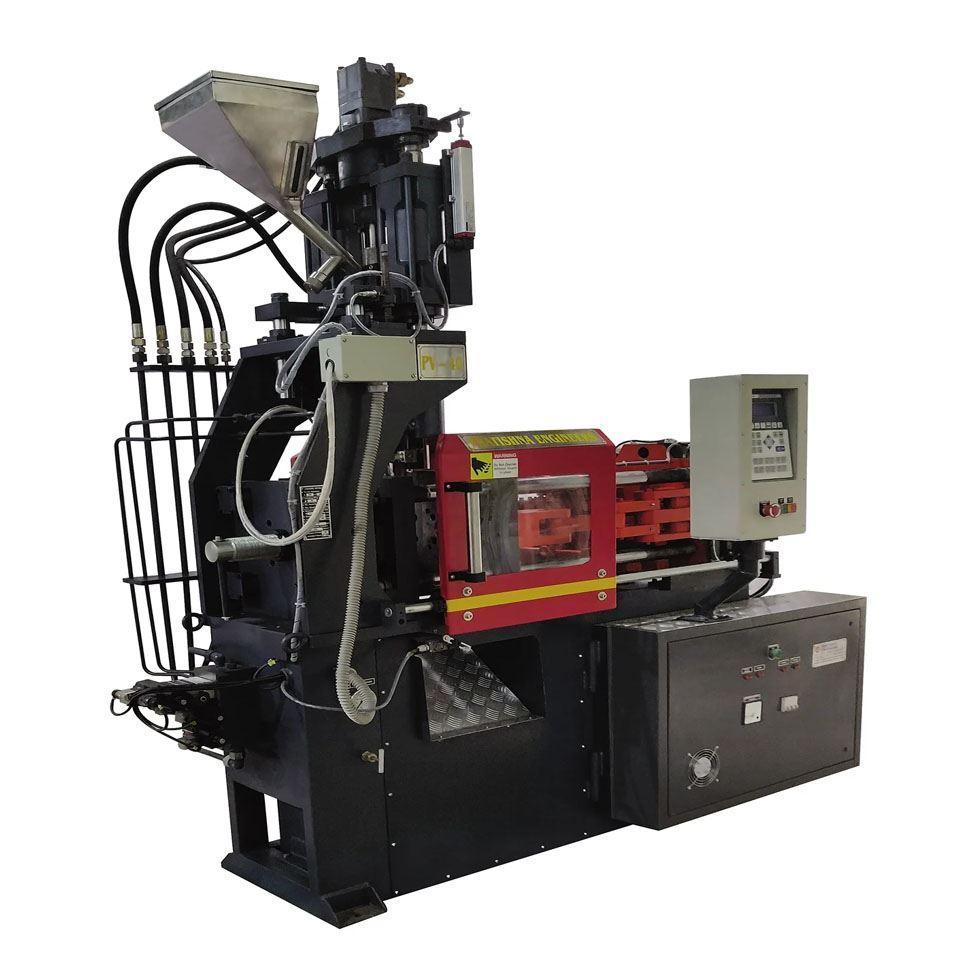 Plastic Injection Molding Machine Image