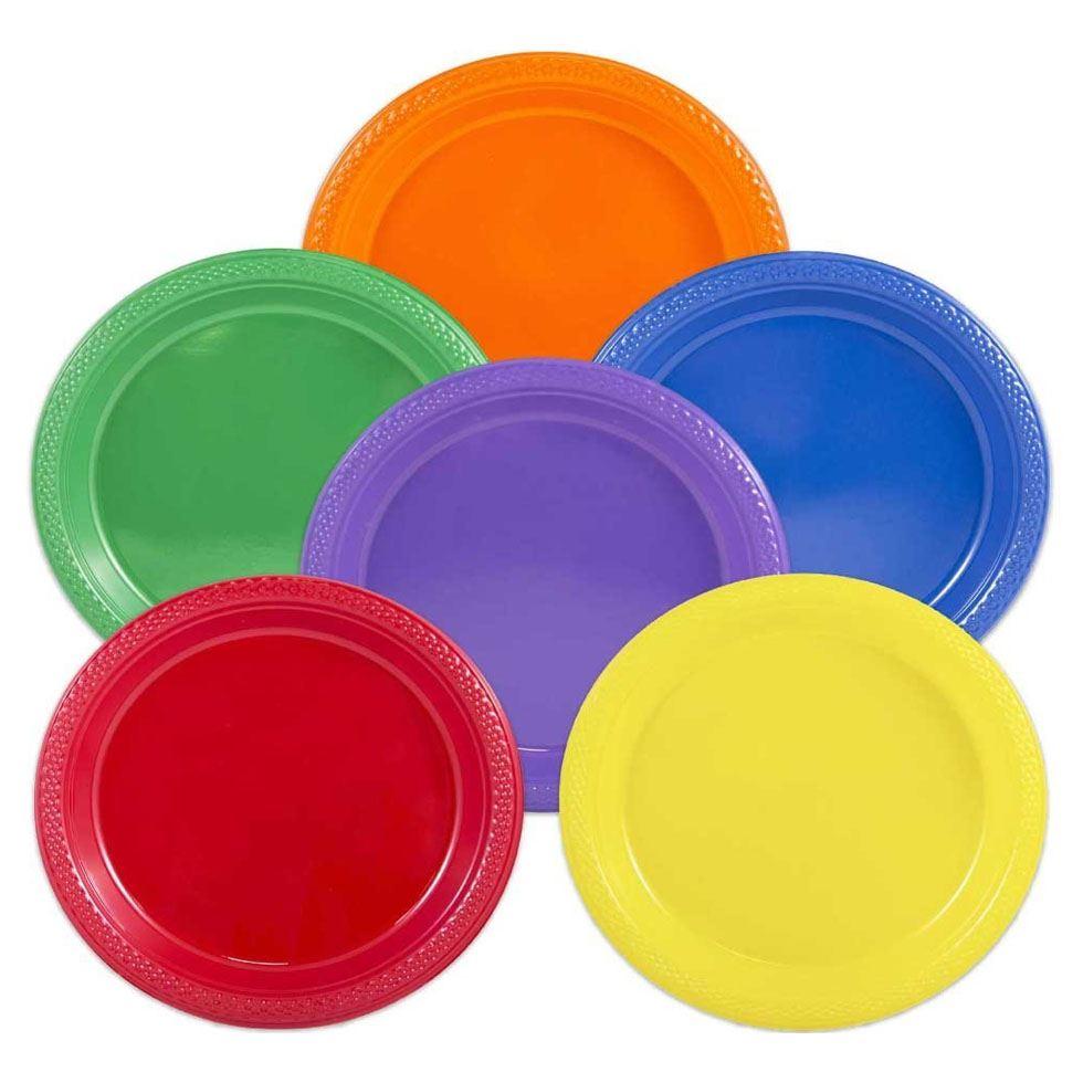 Plastic Round Plates Image