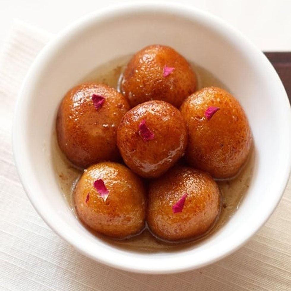 Round Gulab Jamun Image