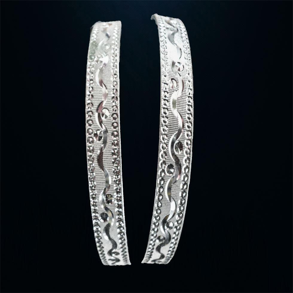 Silver Ladies Bangle Image