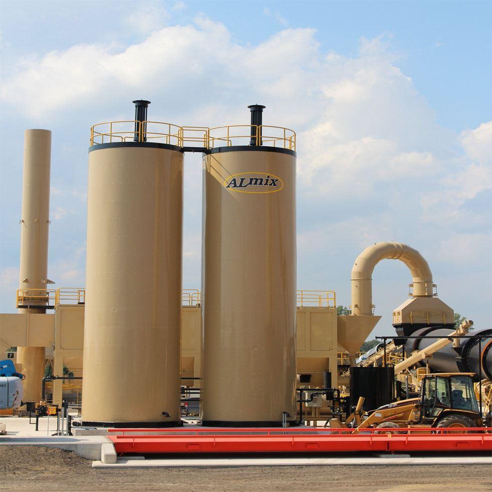 Storage Asphalt Tank Image