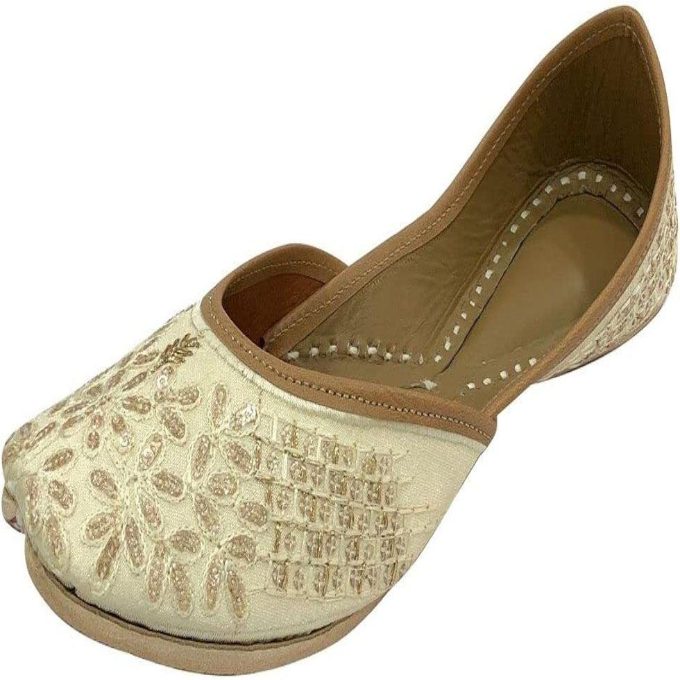 Traditional Mojari Shoes Image