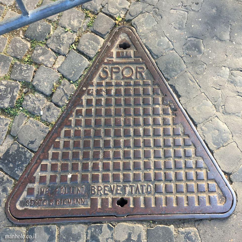  Triangular Manhole Cover Image