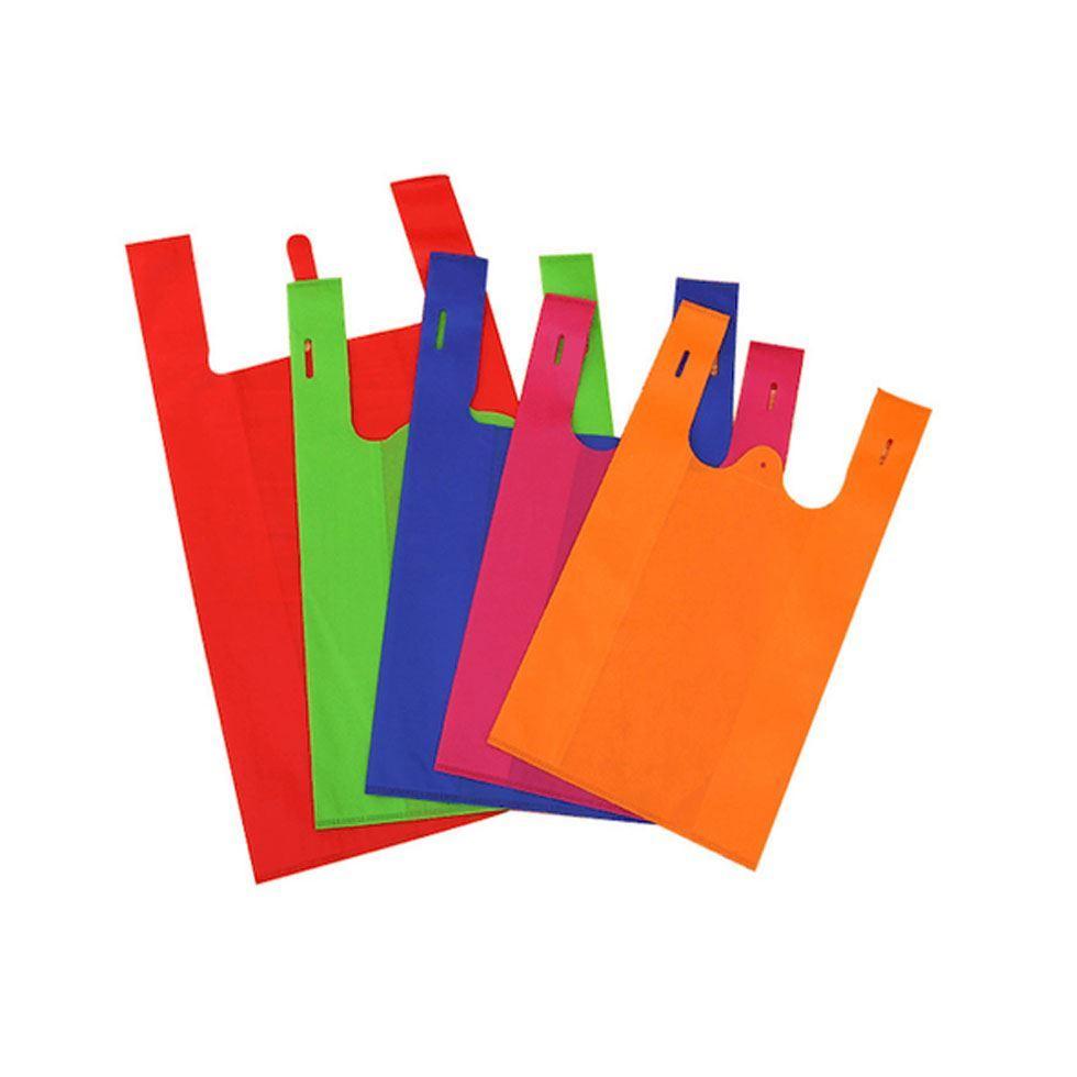 W Cut Non Woven Bags Image