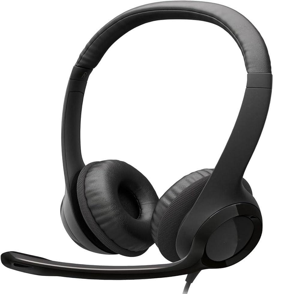 Wired Black Computer Headphones Image