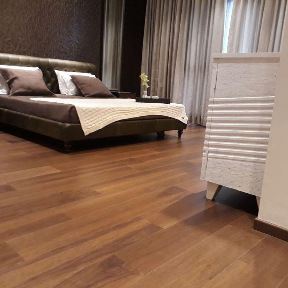 Wood Laminate Flooring Image