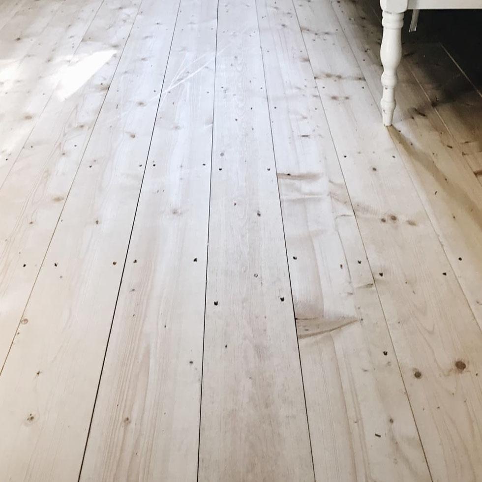 Wood Plank Flooring Image