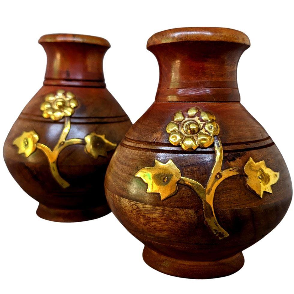 Wooden Flower Pot Image