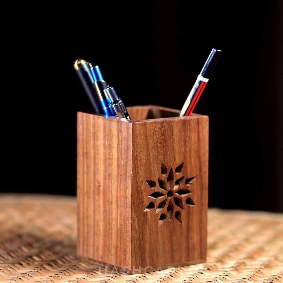 Wooden Holder Pen Image